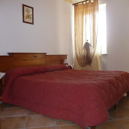 Agriturismo Cascina Vrona Villa Monteu Roero ภายนอก รูปภาพ
