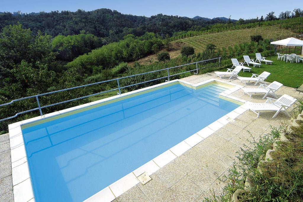 Agriturismo Cascina Vrona Villa Monteu Roero ภายนอก รูปภาพ