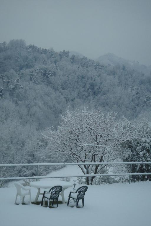 Agriturismo Cascina Vrona Villa Monteu Roero ภายนอก รูปภาพ