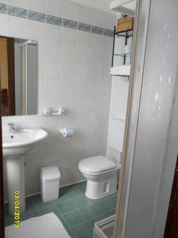 Agriturismo Cascina Vrona Villa Monteu Roero ภายนอก รูปภาพ
